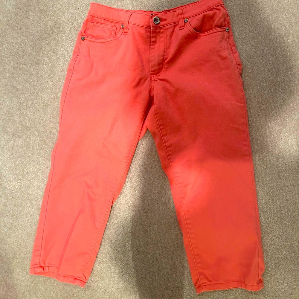 Cute crops with jewel details